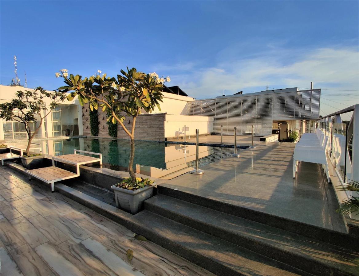Hotel Centre Point Nagpur Exterior photo