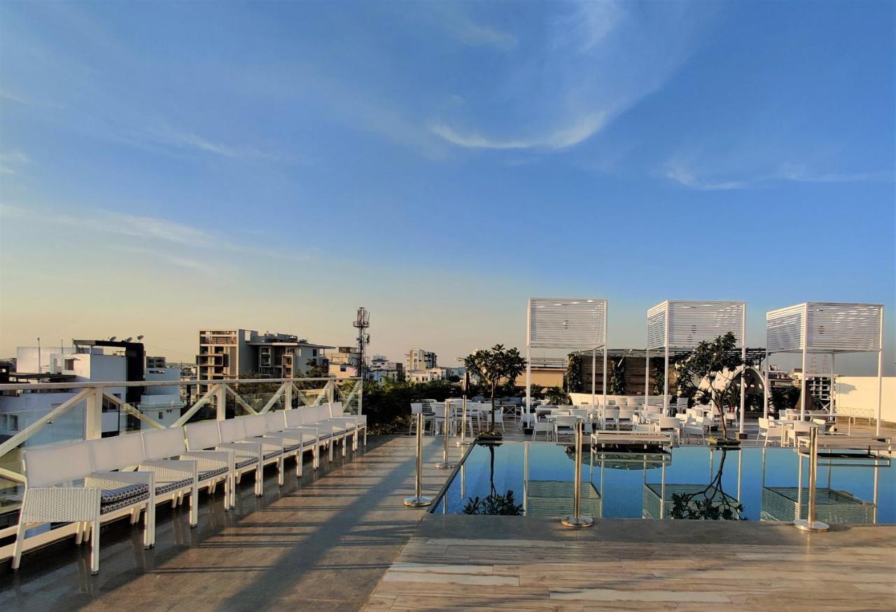 Hotel Centre Point Nagpur Exterior photo
