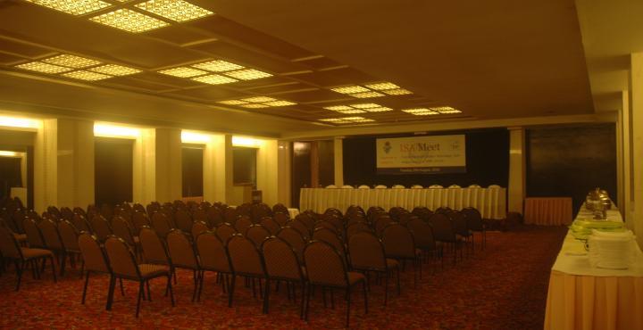 Hotel Centre Point Nagpur Exterior photo