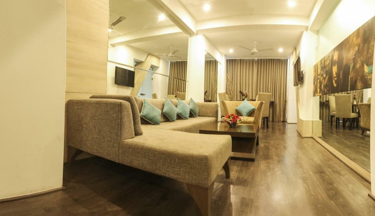 Hotel Centre Point Nagpur Exterior photo